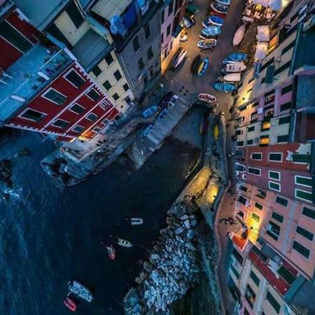 Ca'La Luna - In Centro Con Terrazza Riomaggiore Exterior foto